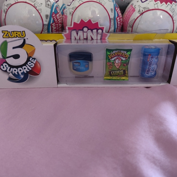Mini Brands Zuru - Picture 3 of 3